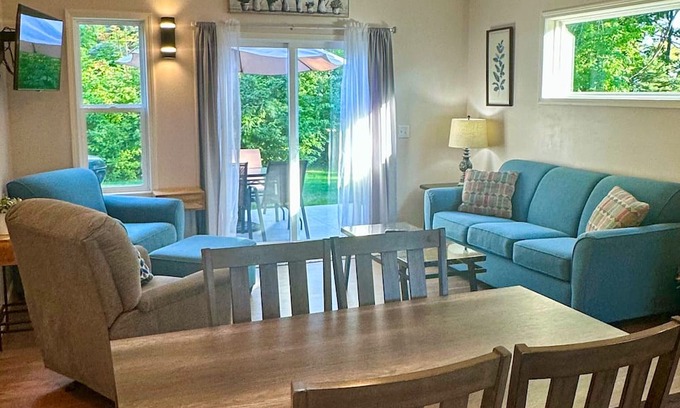 Cadillac Cottage | Destination Leisure – Cottage A, 2BR Next to Mitchell State Park Campground