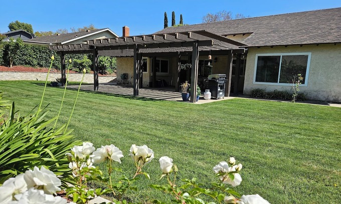 Simi Valley House | Charming 3-bedroom house in lovely Simi Valley with AC