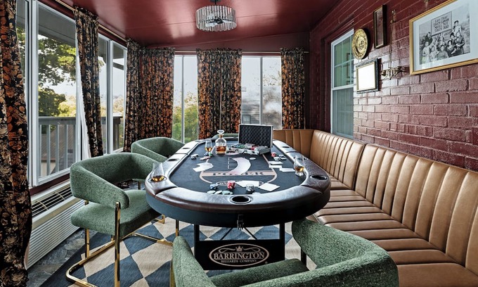 Frankfort House | 2.7 mi to Buffalo Trace|Hot tub|Firepit|Poker|Coffee Bar