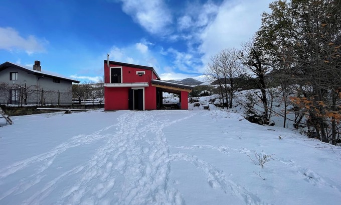 Ragalna House | Monte Arso houses. relaxing houses on Etna volcano nestled in the forest and orchard