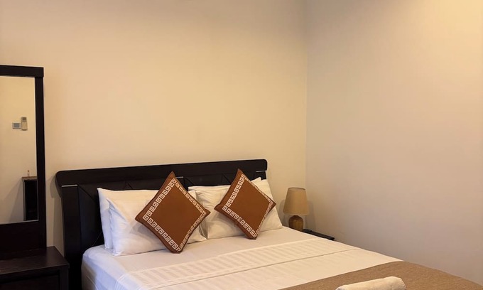 Nugegoda Apartment | Luxury-Double Bedroom Apartment 1F