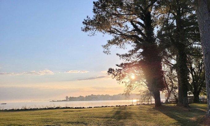 Kent Narrows House | The Cove at Heron Point - 2 Acre Serene Waterfront Escape at Kent Narrows