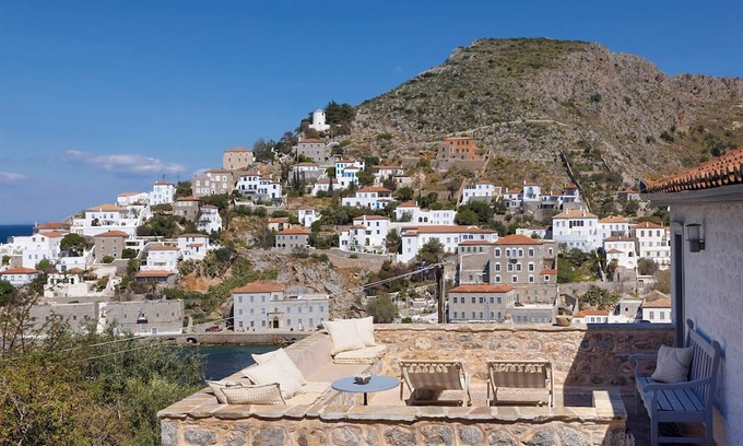 Hydra Villa | Calthea - Six Bedroom Villa, Sleeps 13