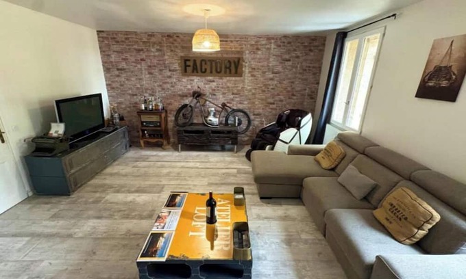 Lormont House | The Loft Factory 4 Bedrooms Garonne View + Garden