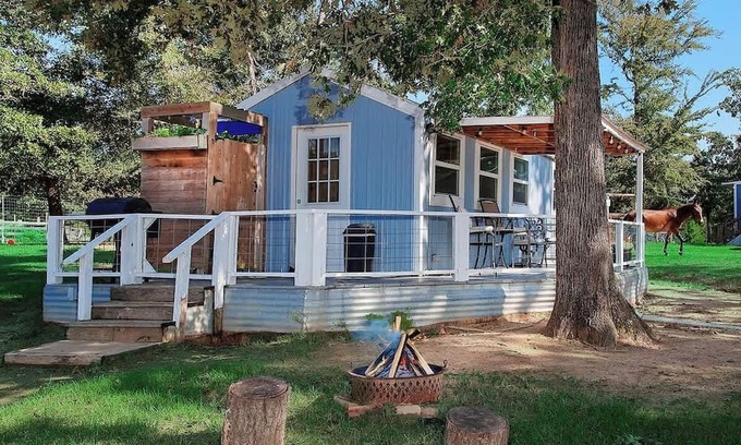 Centerville Apartment | Pixie's Porch Tiny Home