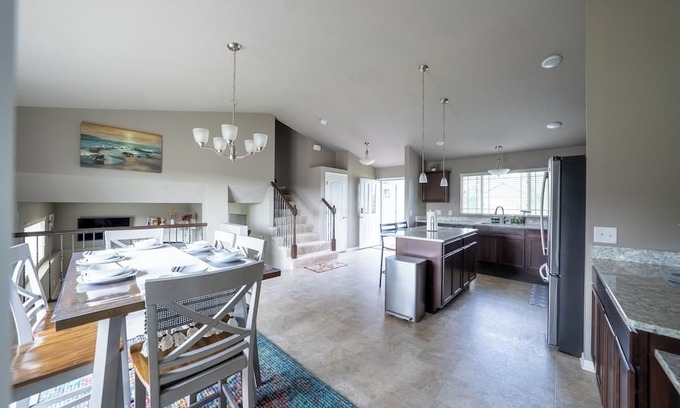 Omaha House | Your Home Away from Home