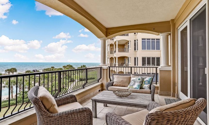 Fernandina Beach Villa | Oceanfront villa with sunrise/sunset views, pool & AC - dog-friendly
