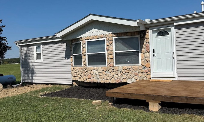 Whittaker House | 3-bedroom house in lovely Ann Arbor with AC