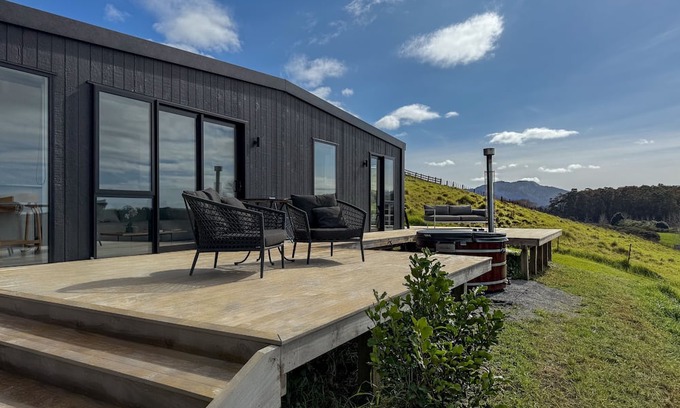 Tawharanui Cabin | Omakana Cottage, Omakana Cottage with Farm Views & Cedar Hot Tub