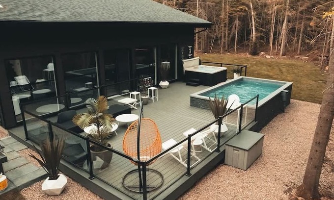 Morin Heights Villa | Zen House 4 - Villas & Spa