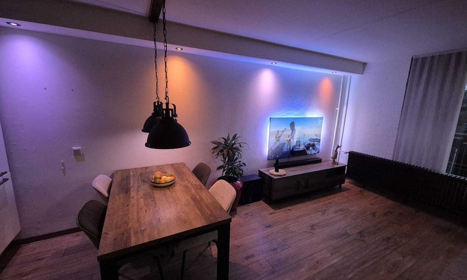 Schiedam Apartment | Mi Casa Su Casa