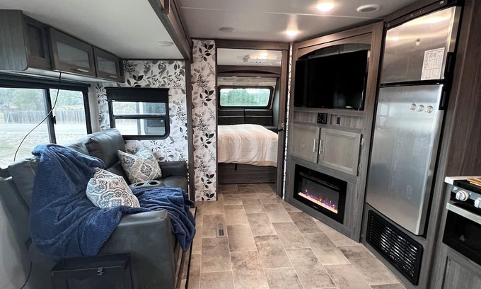 Kempner House | Tranquil Hill Country RV