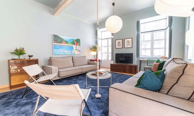 Misericordia Apartment | Spacious & Stylish 4BR Retreat in the Heart of Lisbon