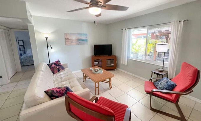 Cocoa Beach House | Fiesta Flamingo Cottage: Your Cocoa Beach Paradise with Kayaks & Bikes