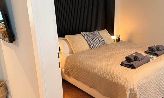 Saarbruecken Apartment | Fantastic apartment in Saarbrücken, on St. Johanner Markt