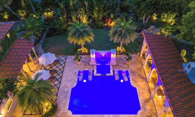 Indian Beach Sapphire Shores House | Full Mediterranean Botanical Garden Estate: 2 Adjacent listings, 9bd 5.5bth EV