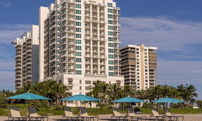 Sugar Sands Villa | Marriott's Oceana Palms in gorgeous Singer Island with Pools, Whirlpools & Beach