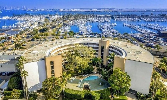 La Playa Condo | Cozy 1-bedroom condo with fitness room, WiFi in pleasant San Diego