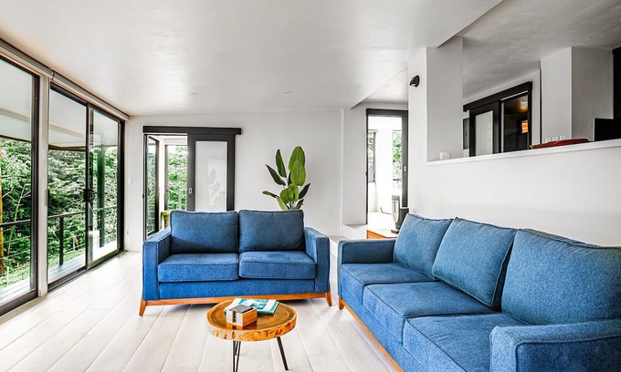 Savegre Villa | Jungle Escape: Luxurious 2-Bedroom with Modern Comforts and Breathtaking Views