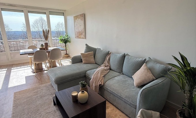 Beauvais Apartment | Le Cocon, for your stopovers at Beauvais airport, whether for business or pleasure!