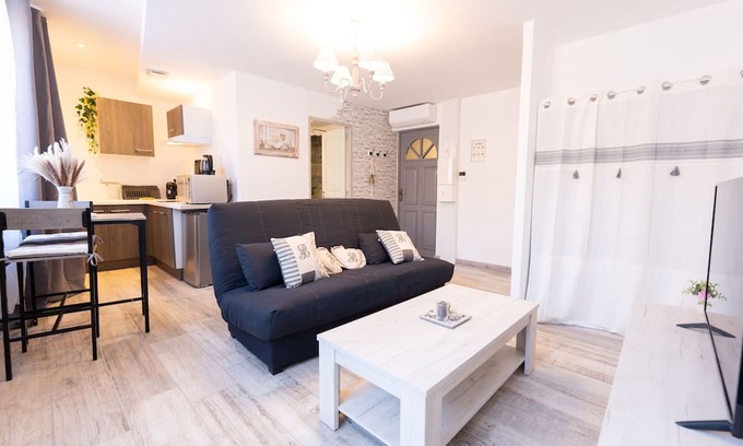 Riez Apartment | Charm under the roofs rated 3 stars