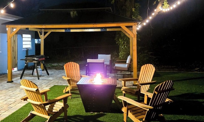 Edgewater House | Cozy 2-bedroom house in enjoyable New Smyrna/Edgewater with AC, WiFi