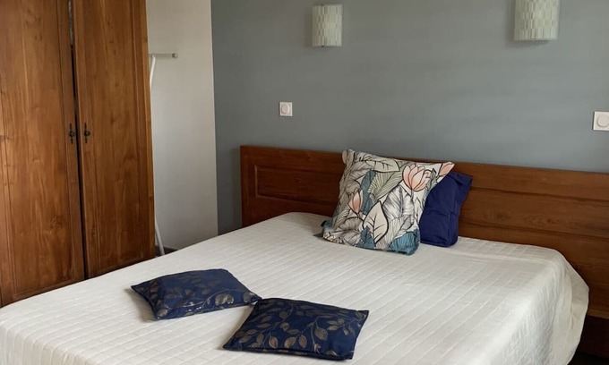 Piton Saint-Leu Apartment | Appartement Le Latanier rouge, T3 de 60m² en rez de jardin