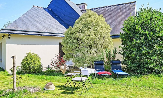 Binic-Etables-sur-Mer House | Les Châtaigners by Interhome