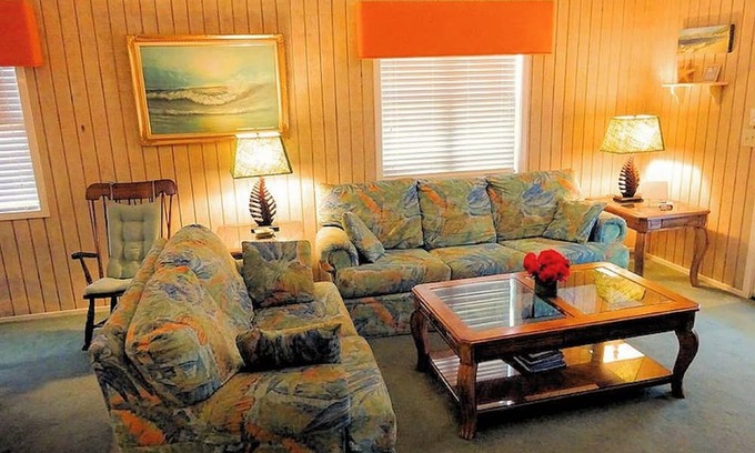 The Dunes House | Charming 3-bedroom house with AC, WiFi in fantastic Myrtle Beach