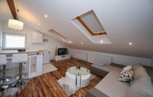 Zagreb Apartment | Happy Rooms