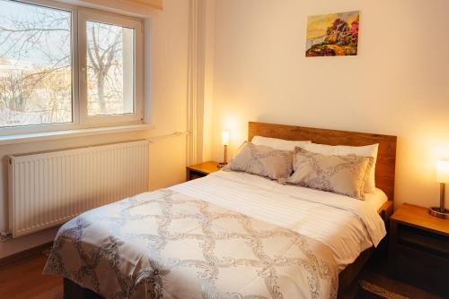 Vitan Apartment | Spacious Apartment in Dristor with Free Parking