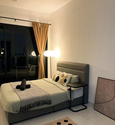 Bukit Indah Apartment | Cosy Sky Tree 5 min walk to Aeon Bukit Indah JB Legoland Exclusive Room Suite By HomeSpace
