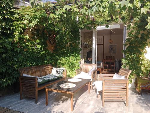 Le Mans Bed & Breakfast | Au coeur du Mans Chambre sdb et toilettes privées